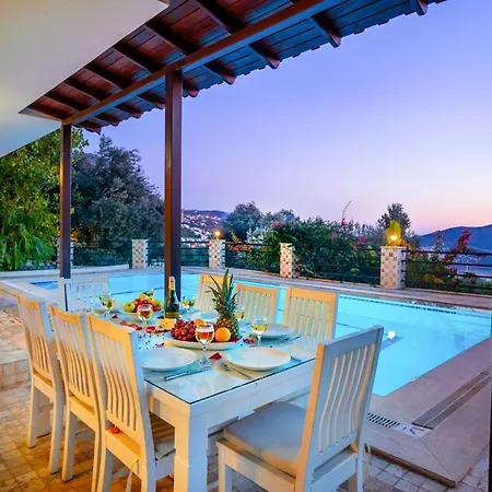 Villa Sleeps 11 Pool Air Con Wifi Kalkan